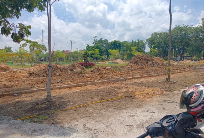 Ditengah Efisiensi, Pemda Kampar Gelontorkan 3,8 M Proyek Taman Kota, Kebijakan Ahmad Yuzar Dipertanyakan