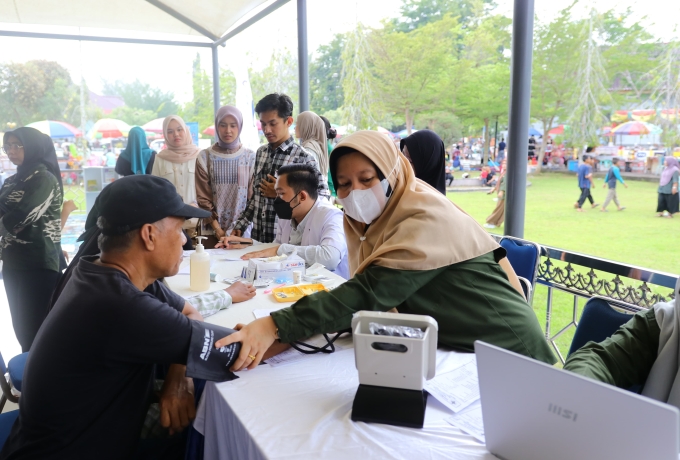 Rumah Rakyat Buka Layanan Kesehatan dan Kependudukan