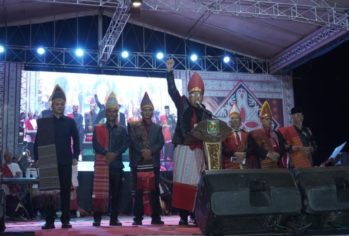 PSBD ke-6, Wakil Bupati Asahan Hadiri dan Dukung Pelestarian Budaya Batak Toba