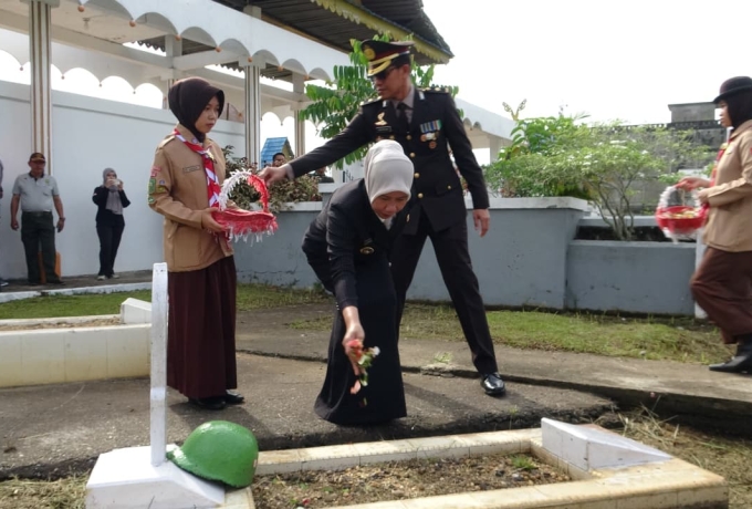 Wabup Inhil: Kita Harus Menghargai Jasa Para Pahlawan
