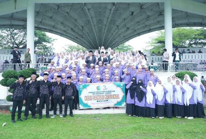 Bupati Asahan Tegaskan Peran Strategis Santri dalam Membangun Indonesia Berkeadaban