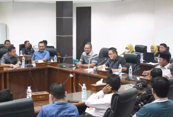 Sinergi Lembaga Legislatif, Pemerintah, dan Insan Pers untuk Kemajuan Inhil