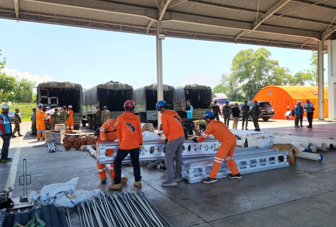 500 Personel PLN Tiba di Lokasi Tower Terdampak, Percepat Pemulihan Sistem Kelistrikan di Aceh