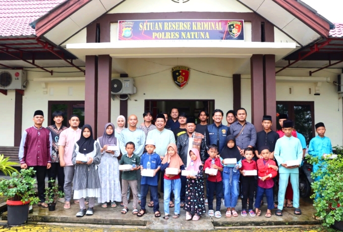 Satreskrim Polres Natuna Rayakan HUT Reserse ke 78 dengan Berbagi Kasih bersama Anak Yatim