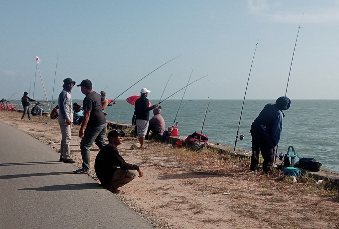 Lomba Mancing HUT Partai Gerindra ke_18 di Karimun  Meriah, 468 Angler Bersaing Mencari Ikan Terberat