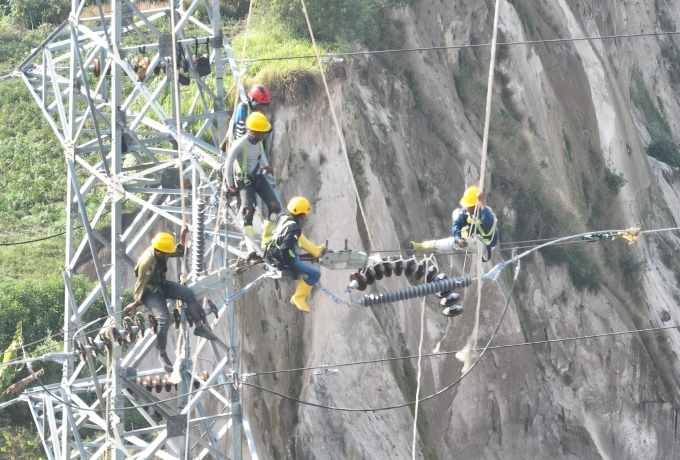Antisipasi Dampak Sinkhole, PLN Perkuat Pengamanan Jaringan Transmisi Bireuen-Takengon