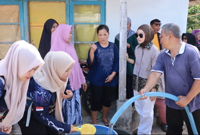 Salurkan Air Bersih, Ketua PMI Bintan Minta Warga Segera Melapor Jika Terdampak