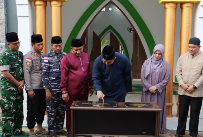 Bupati Bintan Resmikan Masjid Besar Jannatul Bahri, Awali Safari Ramadan di Mantang