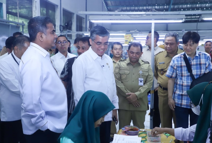 THR Tak Dibayar Penuh, Menaker Sidak Perusahaan di Semarang