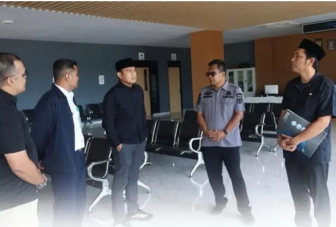 Tinjau Antrean Roro Dumai-Rupat, DPRD Riau Desak Penambahan Kapal Jelang Mudik