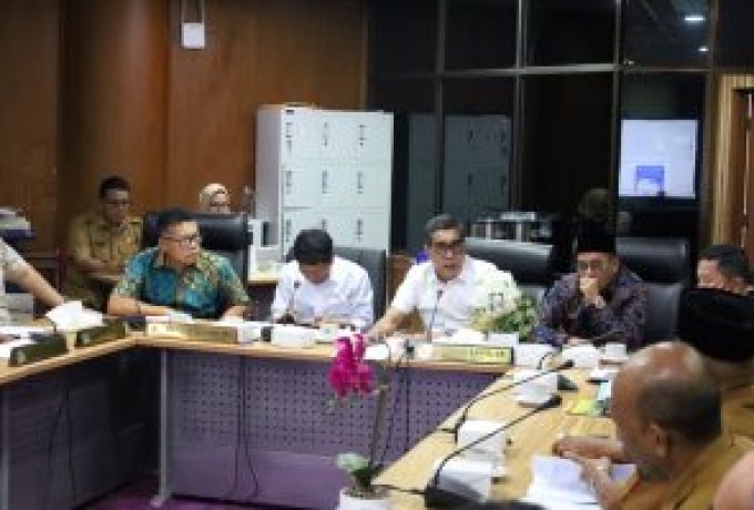Komisi V DPRD Riau Soroti SPMB 2026, Tekankan Transparansi dan Solusi bagi Siswa Tak Lolos