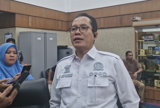 WFH Jumat Disorot DPRD Riau, Edi Basri: Jangan Jadi Alasan Libur Panjang