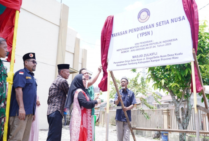 Wabup Misharti Resmikan YPSN dan Letakkan Batu Pertama MDTA di Kualu