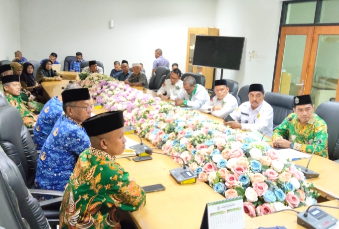DPRD Kampar Soroti Hilangnya 518 Guru PDTA, Hearing Memanas dan Anggaran Dipertanyakan
