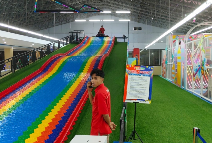 Rainbow Slide hingga Trampolin, Fruitcity Jadi Favorit Anak Saat Liburan