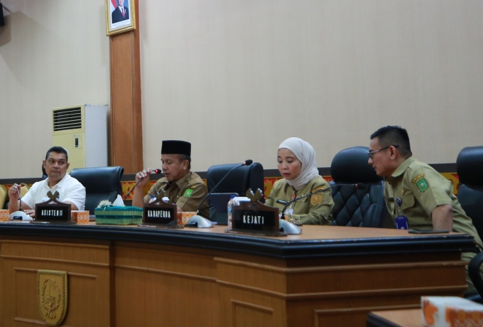 Pemprov Riau Matangkan Strategi Optimalisasi PAD dari Sektor Sawit
