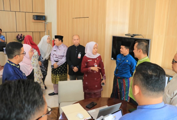 Dorong UMKM Naik Kelas, DPMPTSP Riau Fasilitasi Sertifikat Halal dan HAKI