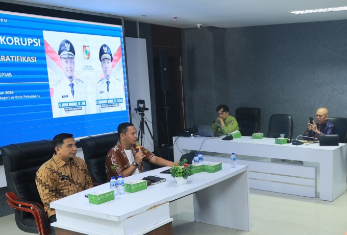 Cegah Gratifikasi dalam SPMB, Wali Kota Pekanbaru Tekankan Integritas Kepala Sekolah
