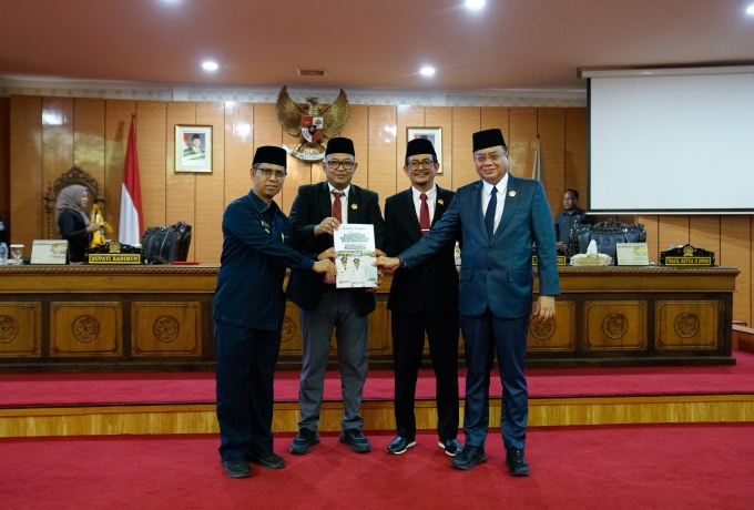 Ketua DPRD Karimun Raja Rafiza Pimpin Rapat Paripurna Pembahasan Rancangan KUA-PPAS Tahun Anggaran 2027