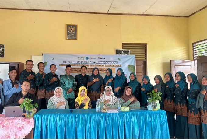 Dosen Matematika FMIPA Universitas Riau dan MGMP Kampar Perkuat Pembelajaran Berbasis Digital