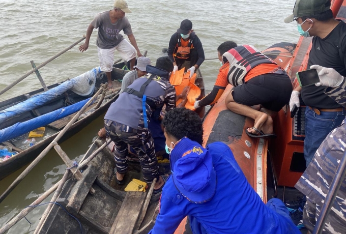 Korban Tabrakan Dua Speedboat di Perairan Selat Air Hitam Ditemukan Meninggal Dunia