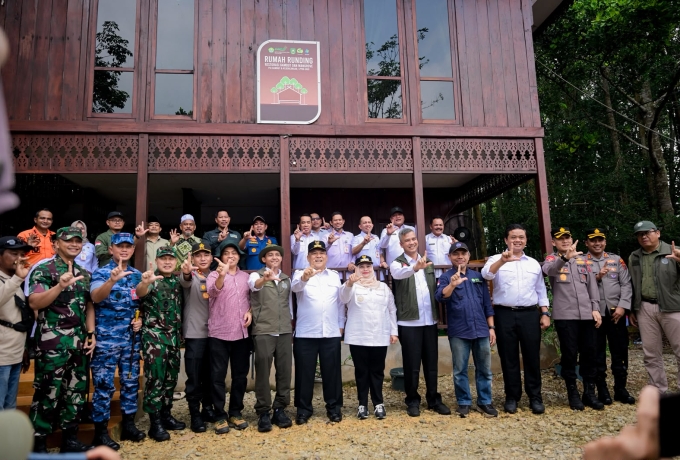Di Hadapan Menteri Kehutanan, Kasmarni Tegaskan Komitmen Bengkalis Jaga Gambut dan Perkuat Restorasi