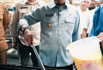 Kue Talam Ketan Durian, Ikon Kuliner Khas Pekanbaru yang Wajib Dicicipi