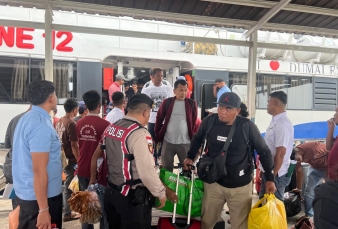Polres Kepulauan Meranti Perkuat Pengamanan dan Imbauan Kamtibmas di Pelabuhan Tanjung Harapan